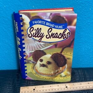 3 📚 for $12: Favorite Brand Name Silly Snacks Book (2004)